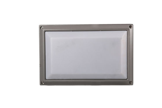 Cina 20W LED Bulkhead Wall Light Indoor Hotel Surface Mount Lamp With Heat Dissipation pemasok